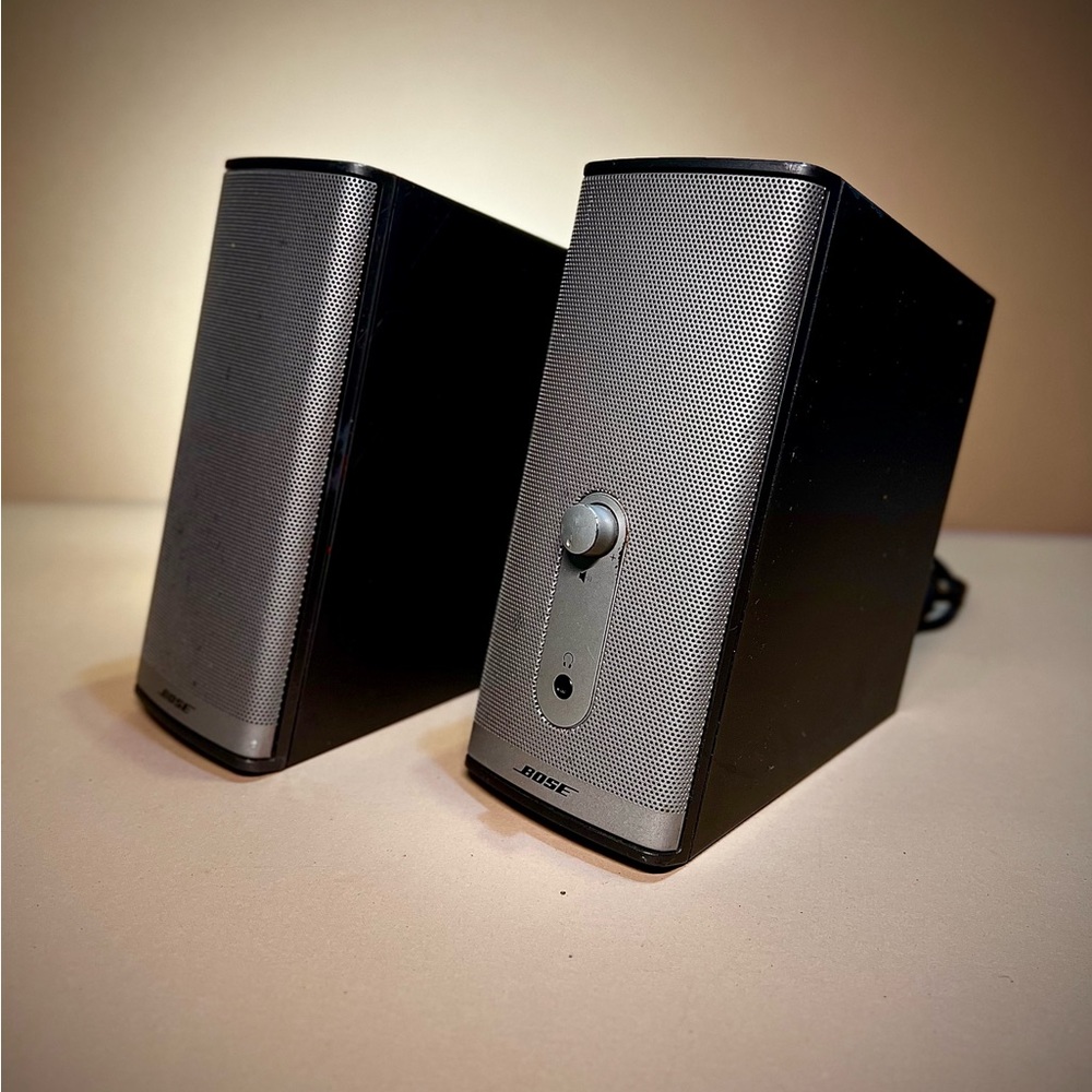 Bose Companion 2 Series II Multimedia Speaker System